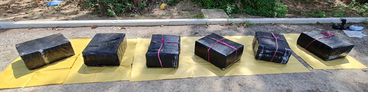 20201118_swift_arr_of_two_indo_men_for_unlawful_entry_into_sg_and_possession_of_duty-unpaid_cigs_3