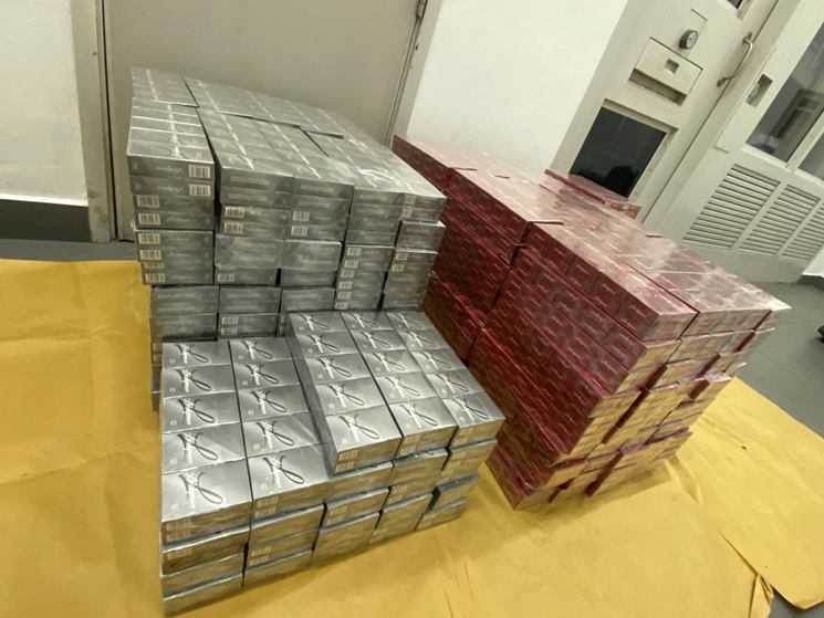20201118_swift_arr_of_two_indo_men_for_unlawful_entry_into_sg_and_possession_of_duty-unpaid_cigs_4
