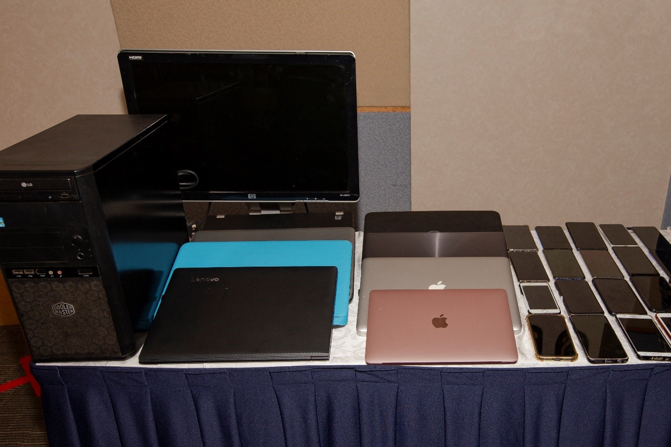 2021042128arrandmorethan12millionseizedinpoliceopagainstremotegamblingsyndicate3