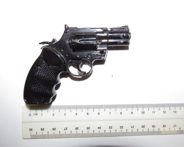 20220308mantobechrgfrpossnofarmswolicnceimprtnofcntrldgdswoprmtnpossnofschldwpn3