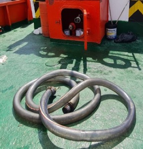 20220325_10_men_arrested_for_illegal_transaction_of_three_metric_tons_of_marine_gas_oil2