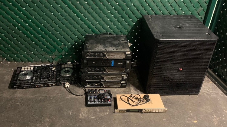 20220429_27_persons_inv_and_406_public_ent_outlets_checked_during_island-wide_enf_op_1