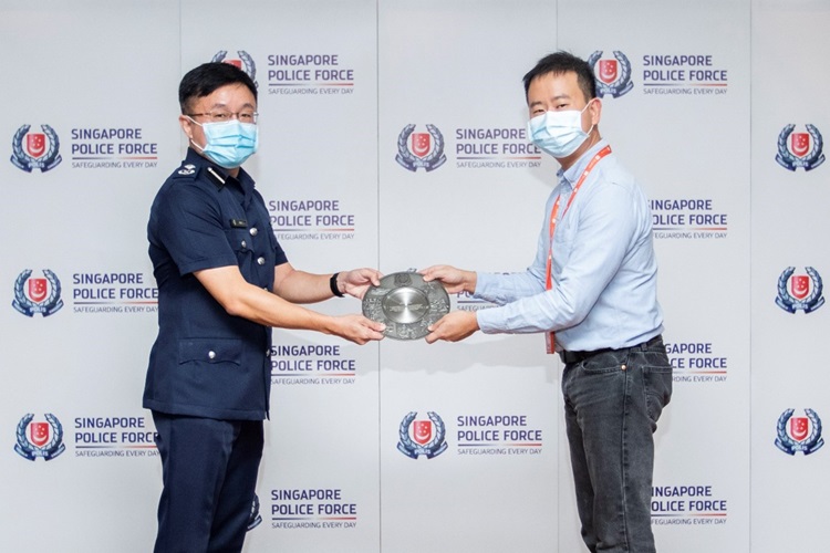 20220607_six_members_of_the_public_presented_w_psa_three_org_and_a_staff_presented_w_cpa_4