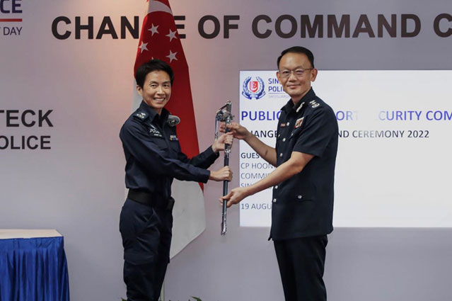 20220820_change_of_command_at_public_transport_security_command2