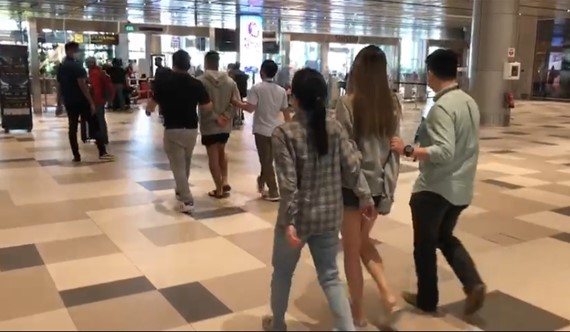 20221026_man_and_woman_arrested_for_ecommerce_scams_involving_iphone_14