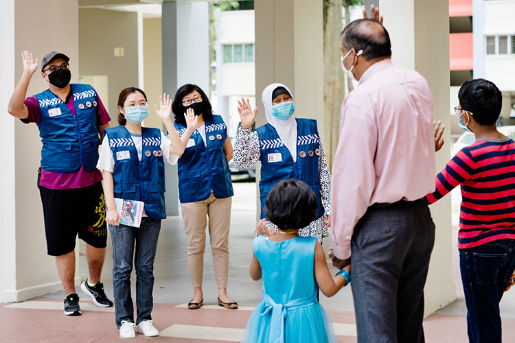 Police Life 052021 Citizens On Patrol Mdm Hamida Binte Khalid 04