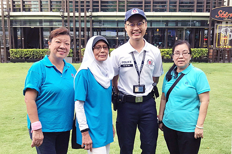 Police Life 052021 Citizens On Patrol Mdm Hamida Binte Khalid 01