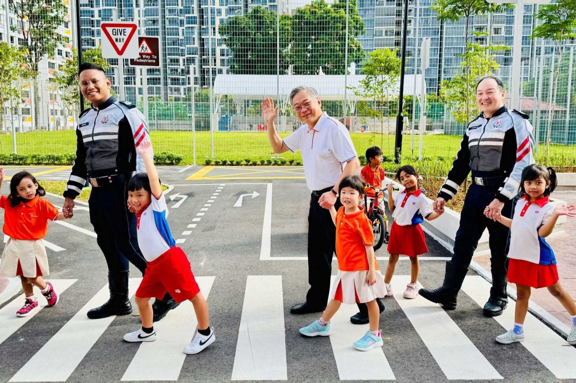 Police Life 032025 Insider Big Lessons for Little Pedestrians 02