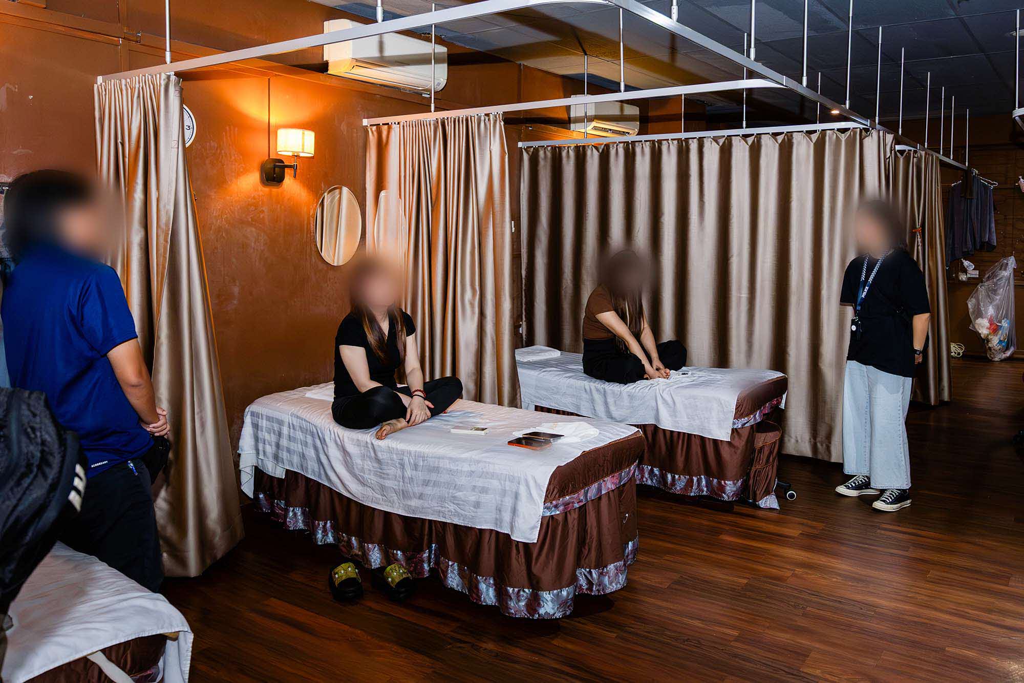 Police Life On the Ground Anti-Vice Raids at Massage Establishments 01