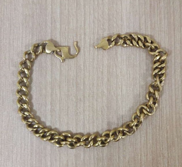 20230416_man_arrested_for_snatch_theft_1