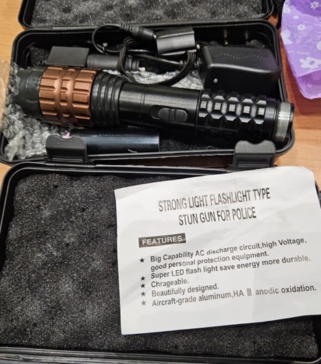 20230703_two_persons_arrested_for_possession_of_multiple_weapons_controlled_items_and_other_2