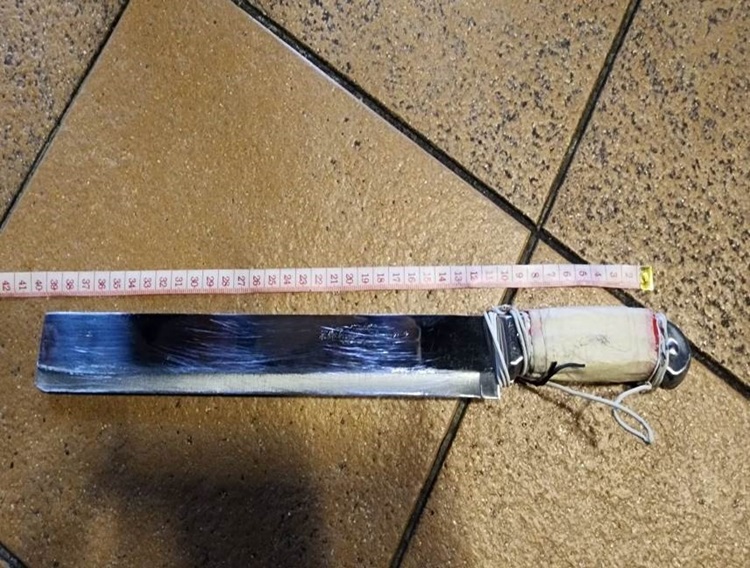 20230326_man_charged_for_possession_of_an_offensive_weapon_1