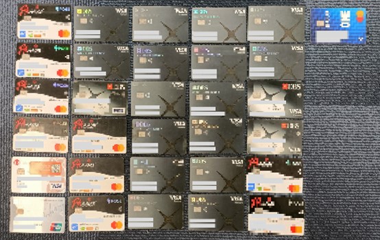 20231107_18_persons_arrested_and_21_persons_under_investigation_for_government_impersonation_scam_2