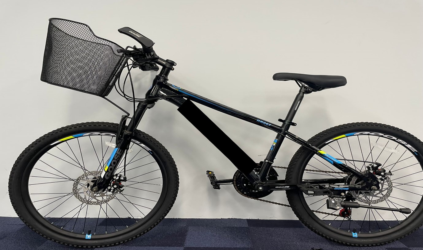 20231010_man_arrested_for_unauthorised_transactions_using_found_credit_and_debit_cards_2