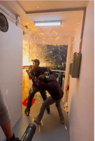 20240822_16_persons_investigated_for_illegal_online_gambling_activities_4