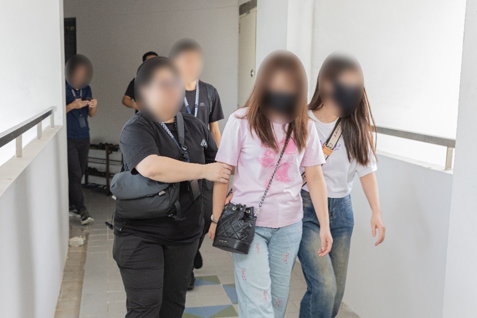 20241221_over_1870_hauled_up_for_investigations_in_island_wide_multi_agency_enforcement_blitz_1