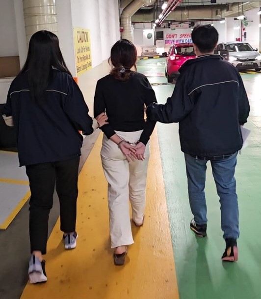 20241024_joint_operation_between_the_police_and_gxs_bank_led_to_four_persons_arrested_4