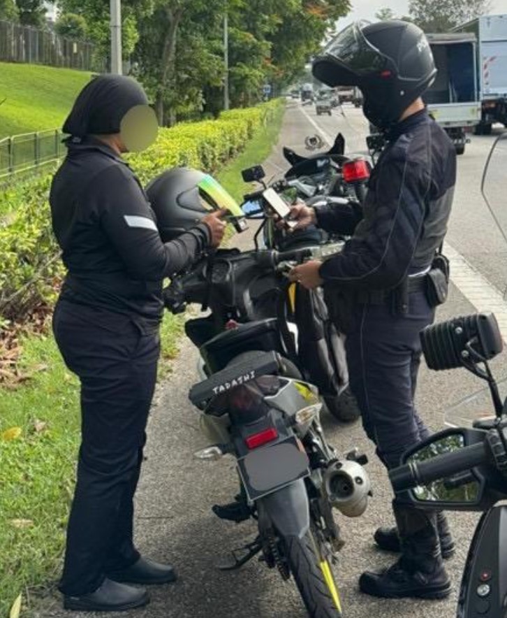 20251230_enforcement_blitz_against_errant_motorists_along_expressways_4