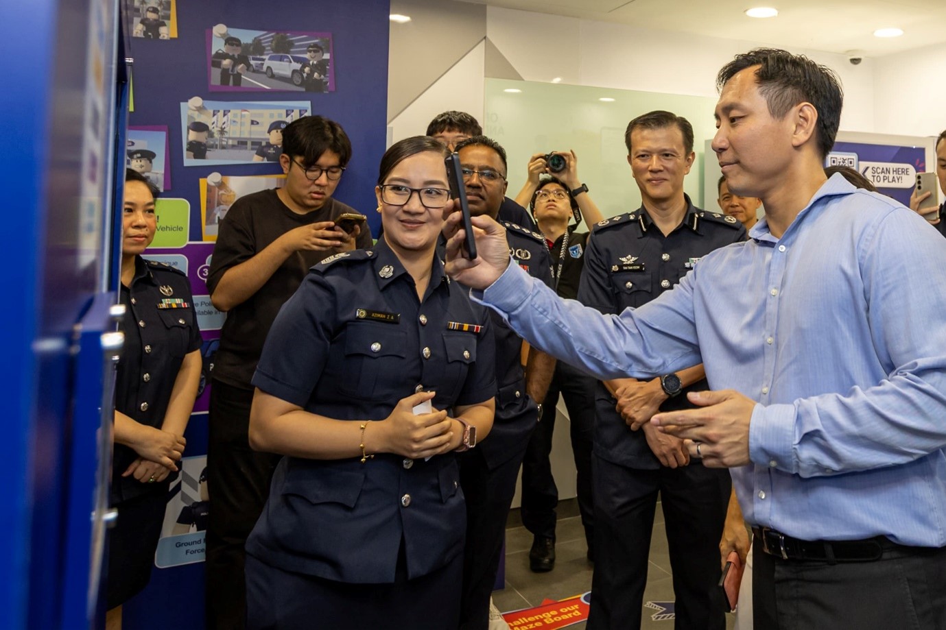 20250719_launch_of_anti_scam_exhibition_at_serangoon_garden_neighbourhood_police_post_2