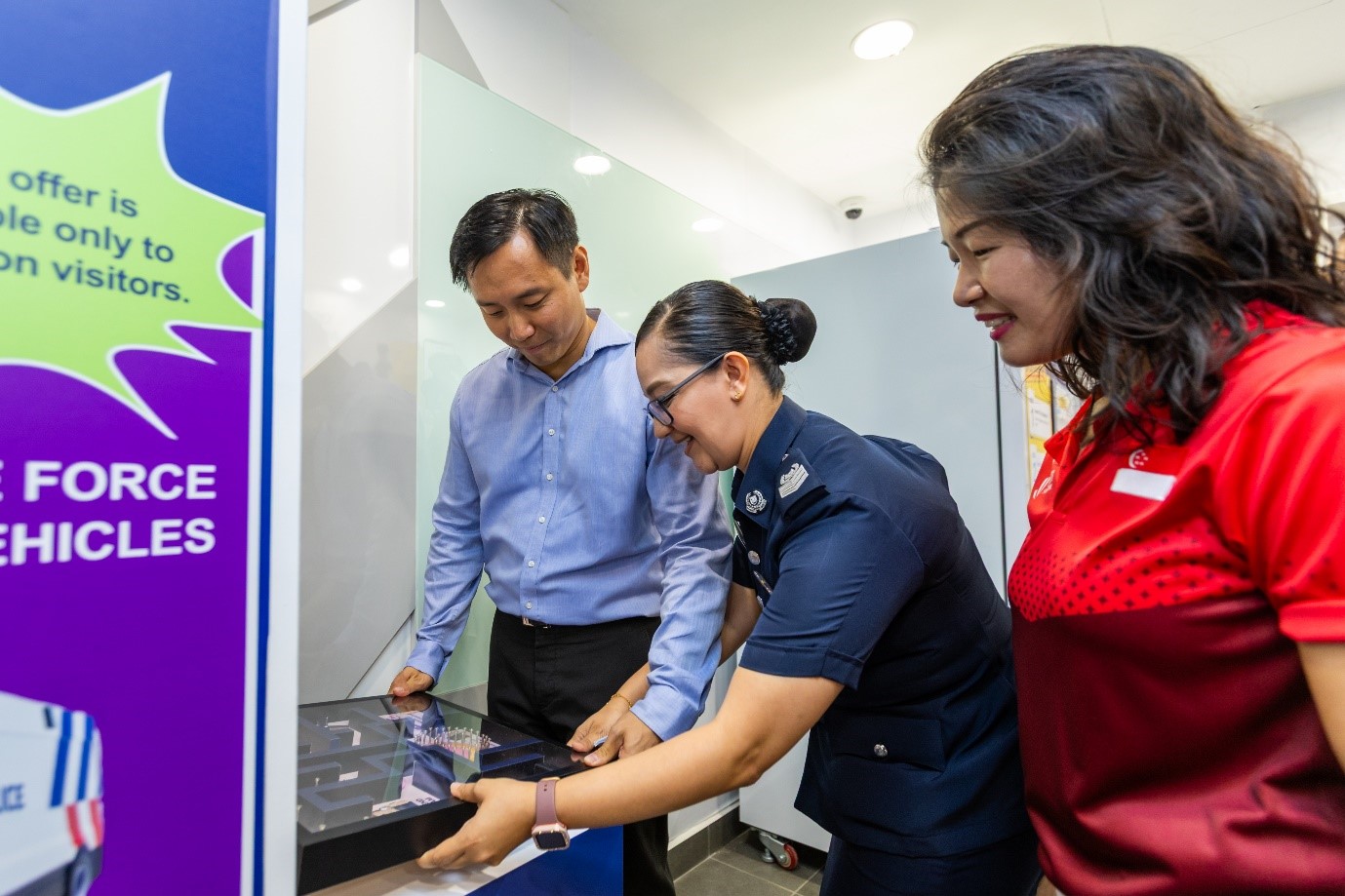20250719_launch_of_anti_scam_exhibition_at_serangoon_garden_neighbourhood_police_post_3