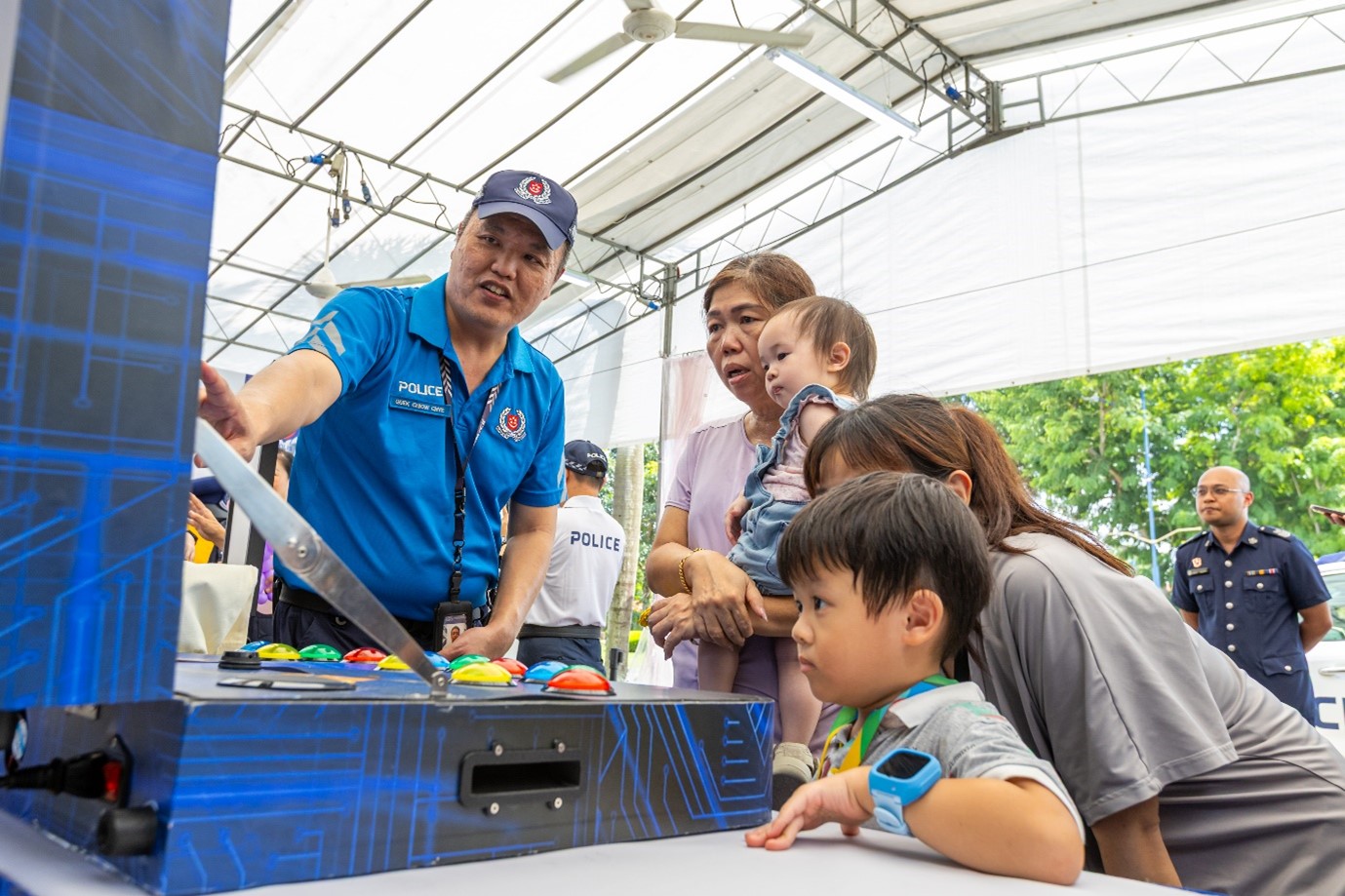20250719_launch_of_anti_scam_exhibition_at_serangoon_garden_neighbourhood_police_post_4