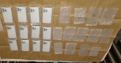 20250319_two_men_arrested_for_suspected_involvement_in_the_sale_of_counterfeit_mobile_phones_1