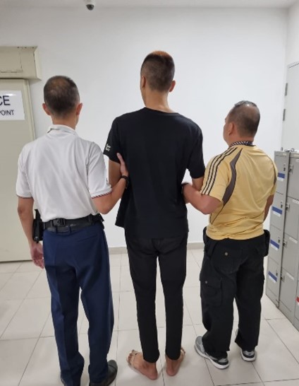 20250322_joint_operation_between_the_police_and_local_banks_targeting_government_official_3