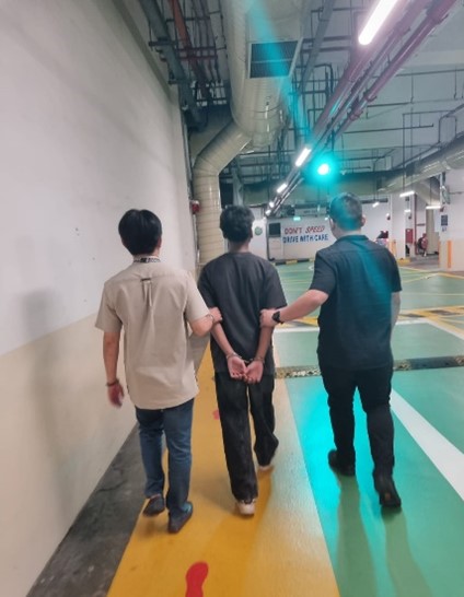 20250322_joint_operation_between_the_police_and_local_banks_targeting_government_official_4