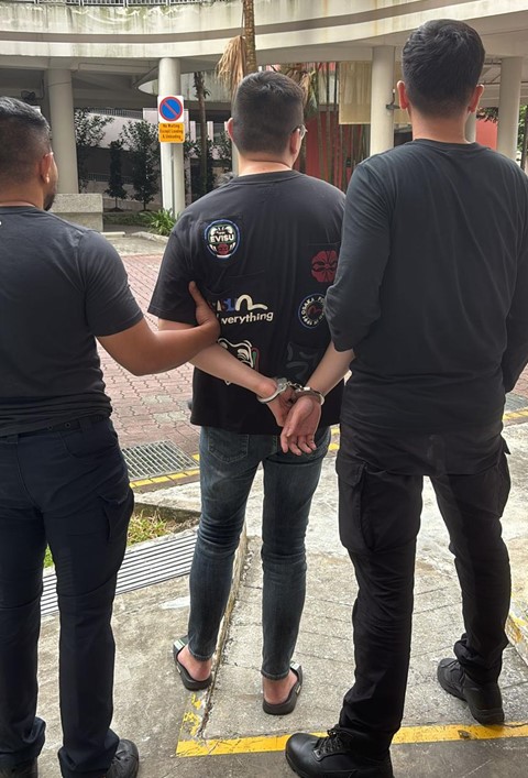 20251006_seven_men_arrested_for_their_suspected_involvement_2