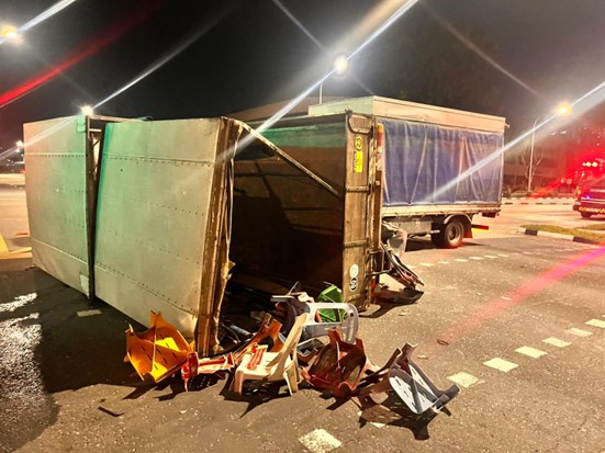 20251017_lorry_driver_arrested_for_dangerous_driving_causing_grievous_hurt_1