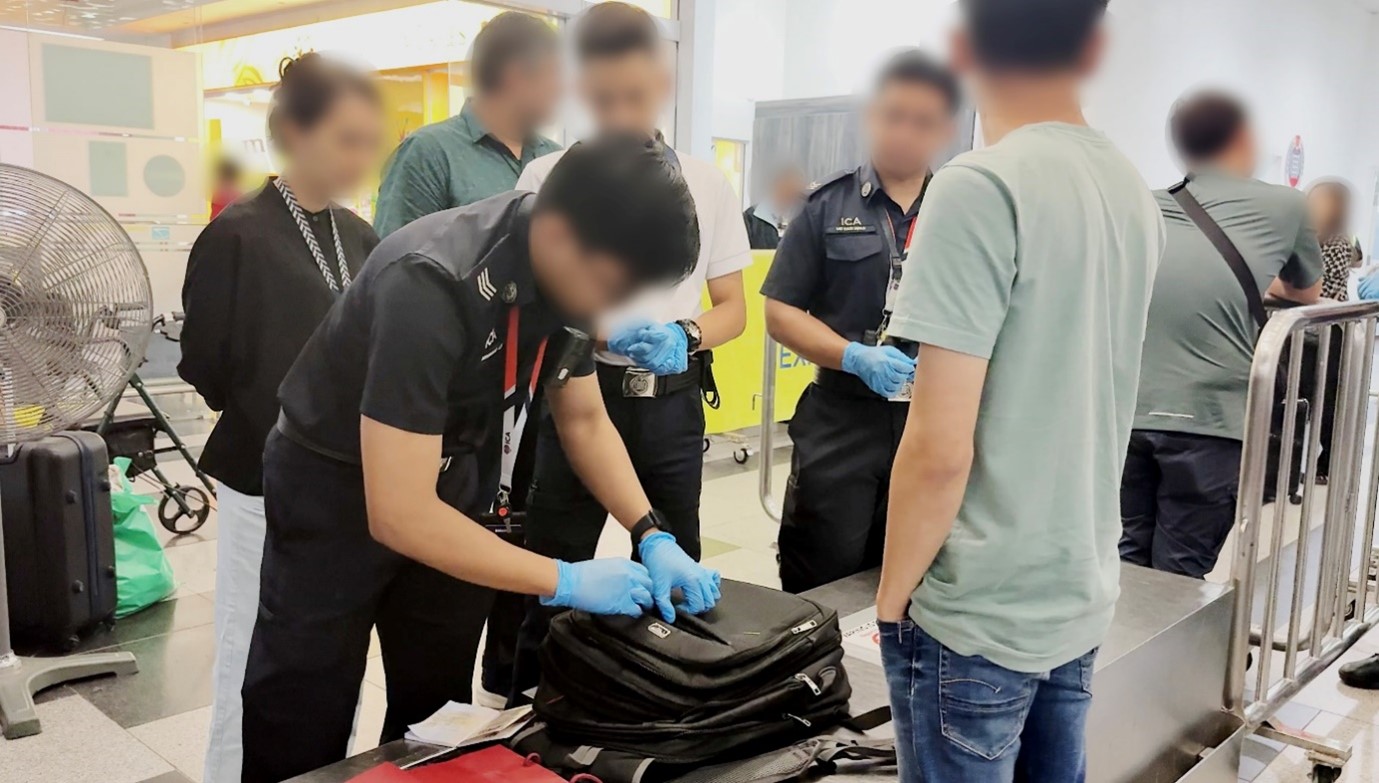 20251018_multi_agency_enforcement_operations_at_checkpoints_9