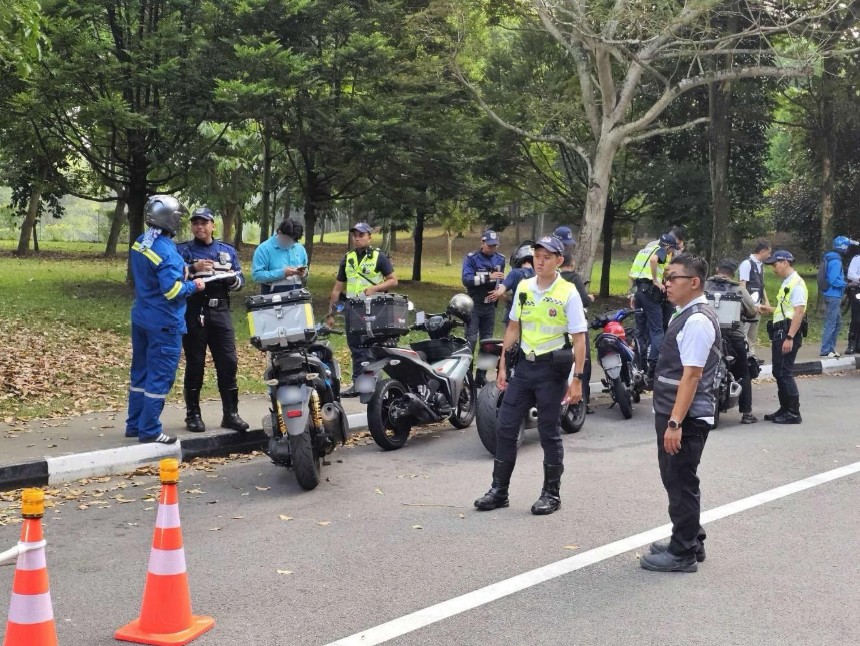 20260410_multi_agency_enforcement_operation_against_errant_motorcyclists_3