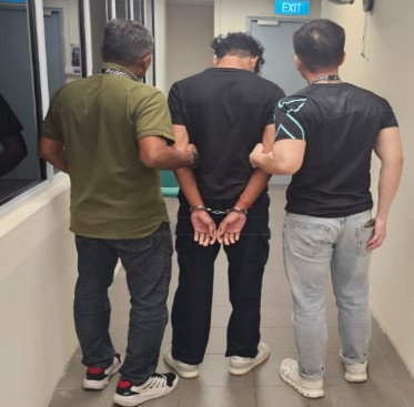 Investigating the person suspected of being involved in the registration of 20260123_52_sim_cards_3