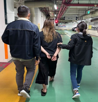 Investigating the person suspected of being involved in the registration of 20260123_52_sim_cards_4