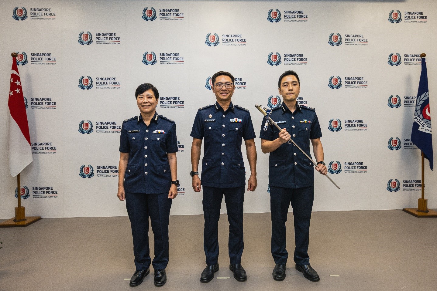 20260604_change_of_command_at_clementi_police_division_3