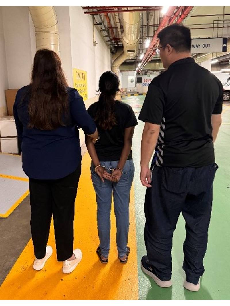 Joint Operation Between The Police And Gxs Bank Led To Four Persons Arrested And 20 Other Persons Investigated For Suspected Money Mule Activities With More Than $440,000 Seized 